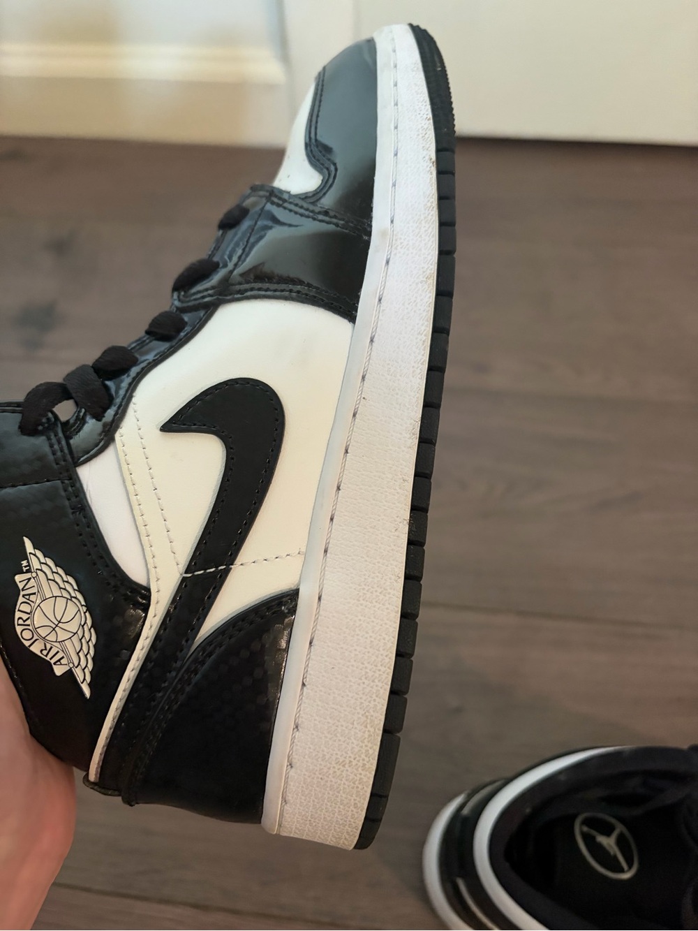 Jordan 1 Mid SE Kids' Sneakers Panda Black & White size 5 - Picture 13 of 14